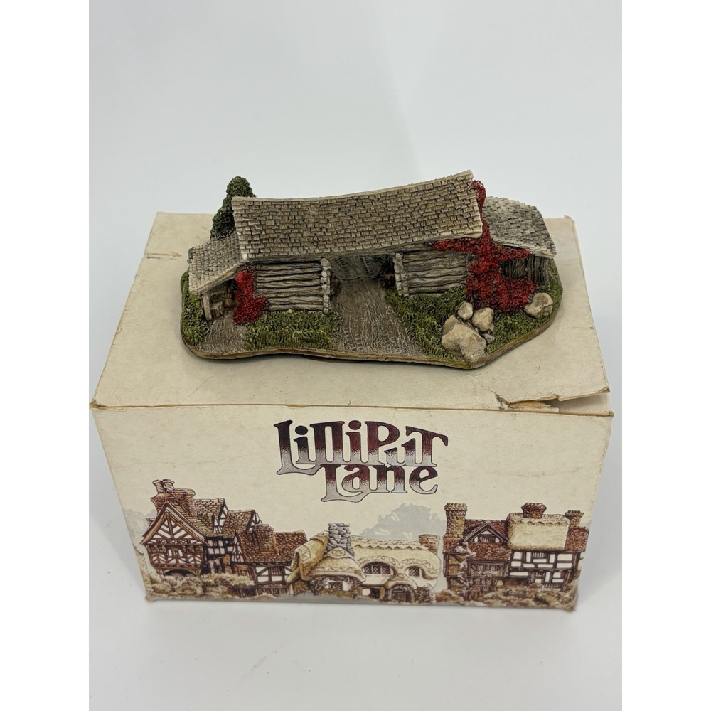 Lilliput Lane Pioneer Barn American Landmarks Collection Artist Signed